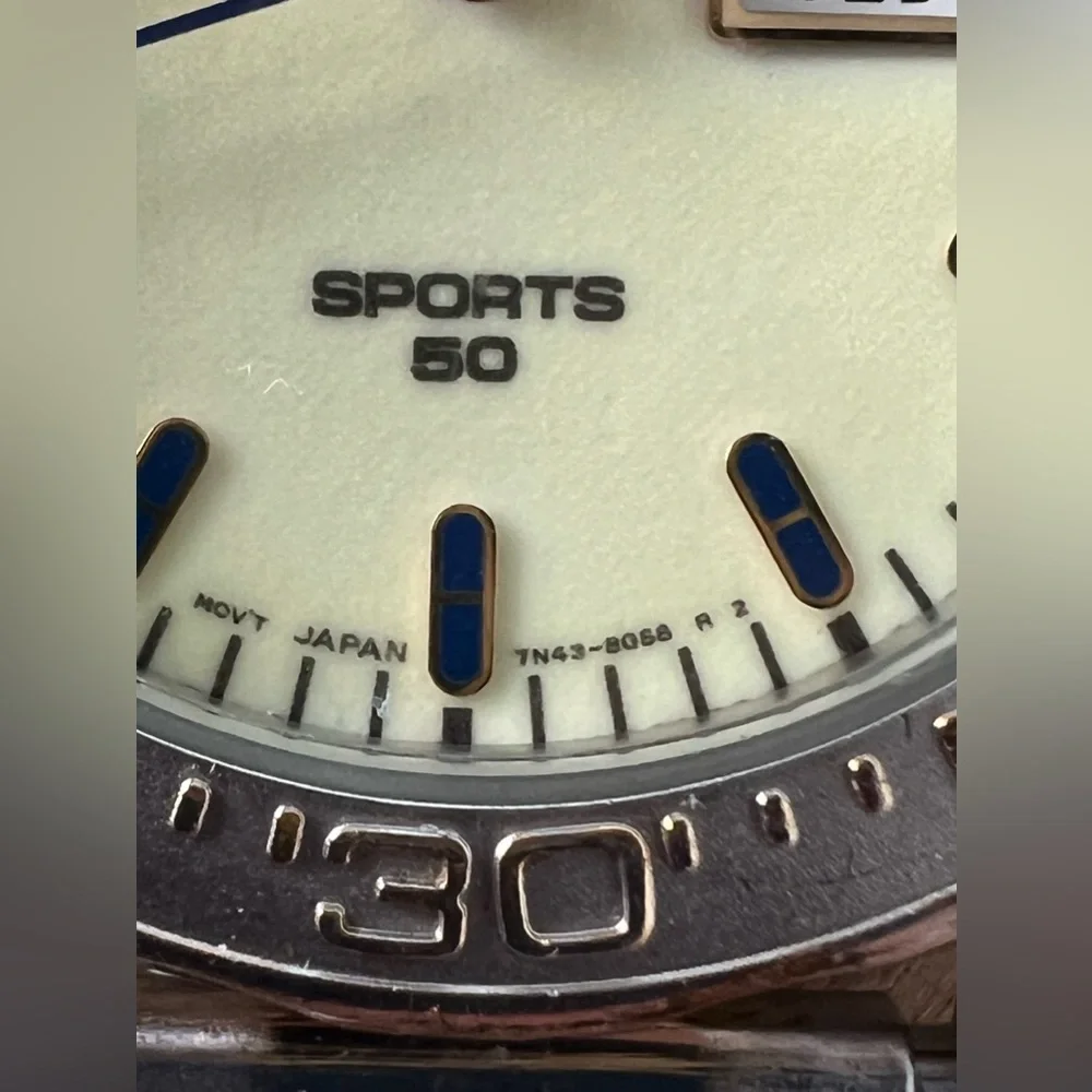 Seiko Sports 50 Rare Vintage Men’s Watch Iridescent Dial Two-Tone Bracelet Date